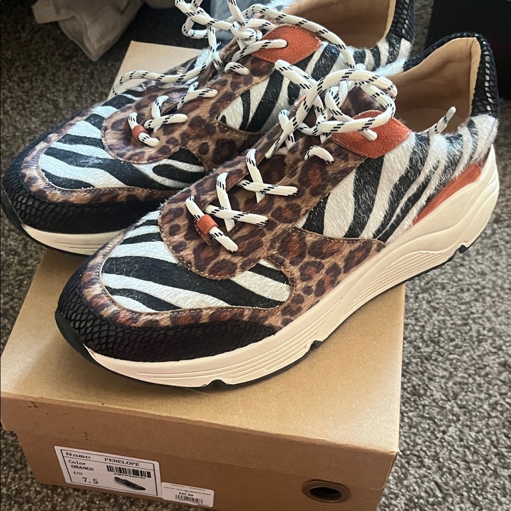 Wild Style Women's Animal Print Sneakers